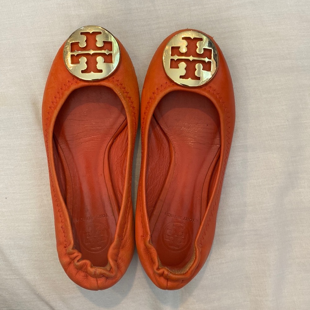 Girls Tory Burch orange flats